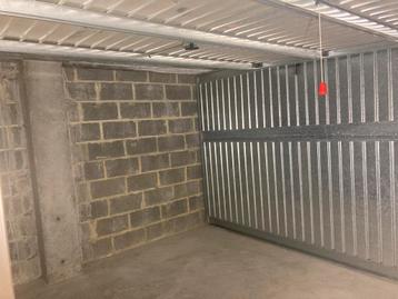 GARAGE   beschikbaar voor biedingen