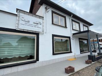 Huis te koop met hand carwash