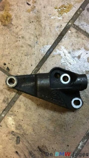 Dynamo steun BMW M57 M57N M57N2 12317793090, Enlèvement ou Envoi, Utilisé, BMW, BMW