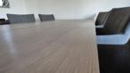 Table en chêne massif, Maison & Meubles, Salles à manger complètes, Enlèvement, Comme neuf, Modern