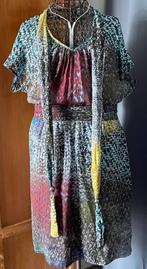 Caroline Biss 40 Nouvelle robe aérienne abstraite, Taille 38/40 (M), Autres couleurs, Sous le genou, Enlèvement ou Envoi