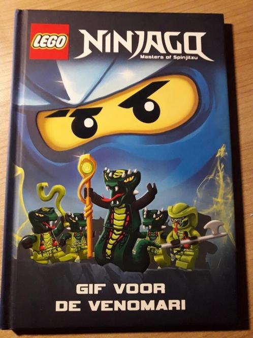 Livre Lego Ninjago Gif pour les venomari, Enfants & Bébés, Jouets | Duplo & Lego, Neuf, Lego, Enlèvement ou Envoi