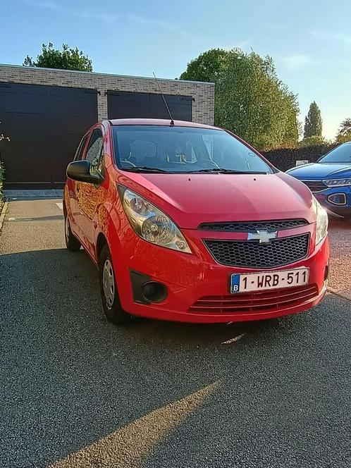 Chevrolet Spark, Auto's, Chevrolet, Particulier, Spark, Benzine, Euro 5, Stadsauto, 5 deurs, Handgeschakeld, Rood, Grijs, Stof