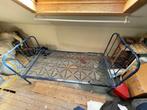 Smeedijzer bed - goede staat, compleet - 90x190cm, Ophalen