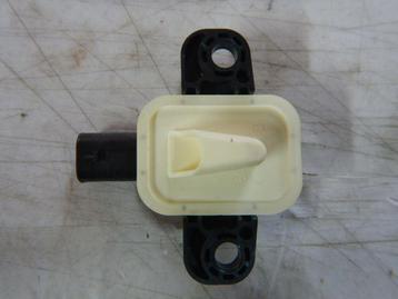 Mercedes-Benz G-Klasse W463 Airbag sensor A1668210351 beschikbaar voor biedingen