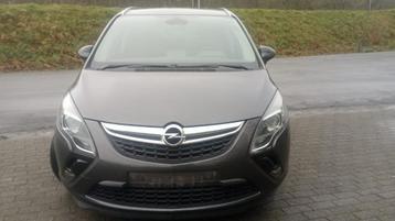 Opel zafira tourer 2.0cdti Bj 2012 150000km 7 plaatsen beschikbaar voor biedingen