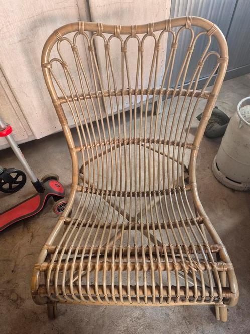 Fauteuil en rotin vintage, Tuin en Terras, Tuinstoelen, Zo goed als nieuw, Rotan, Ophalen