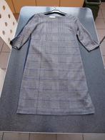 jurk zwart- wit geruit met blauwe lijn + streep opzij small, Kleding | Dames, Jurken, Ophalen of Verzenden, Gedragen, Maat 36 (S)