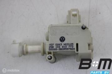 Stelelement voor tankklep VW Golf 5 1K6810774 beschikbaar voor biedingen