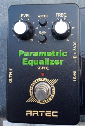 Artec SE-PEQ (Parametric Equalizer pedal)