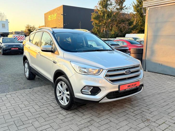 Ford Kuga 1.5i 38.000KM 1j garantie dealer onderhouden, Auto's, Ford, Bedrijf, Te koop, Kuga, Bluetooth, Benzine, Handgeschakeld