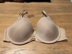Beige voorgevormde beugel beha plunge Hunkemöller maat 70C, Enlèvement ou Envoi, Beige, Soutien-gorge