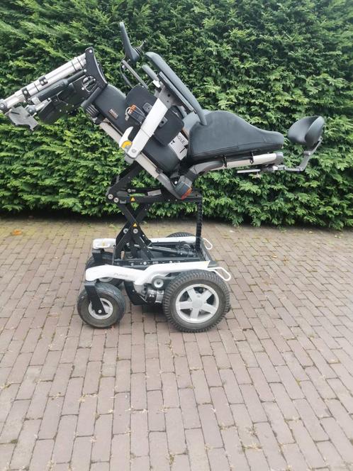 Elektrische rolstoel puma 40 perfect staat invalide rolwagen, Diversen, Rolstoelen, Zo goed als nieuw, Elektrische rolstoel, Ophalen of Verzenden