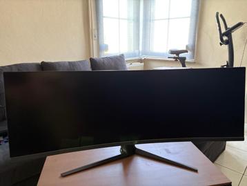ASUS ROG STRIX Curved XG43VQ - Ultrawide gaming monitor, Gaming, 1 à 2 ms, VA, Ultra HD (4K)