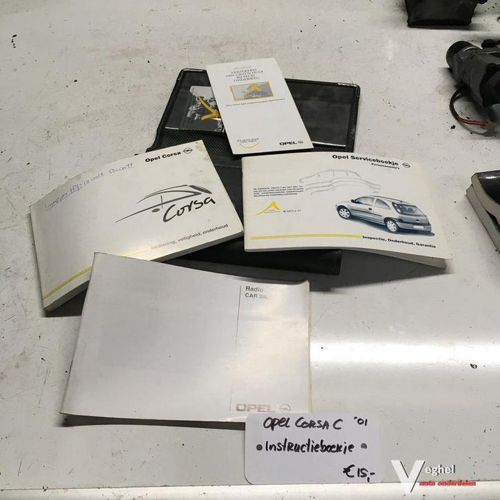 Opel Corsa C 2001  Instructieboekje, Auto diversen, Handleidingen en Instructieboekjes, Ophalen of Verzenden