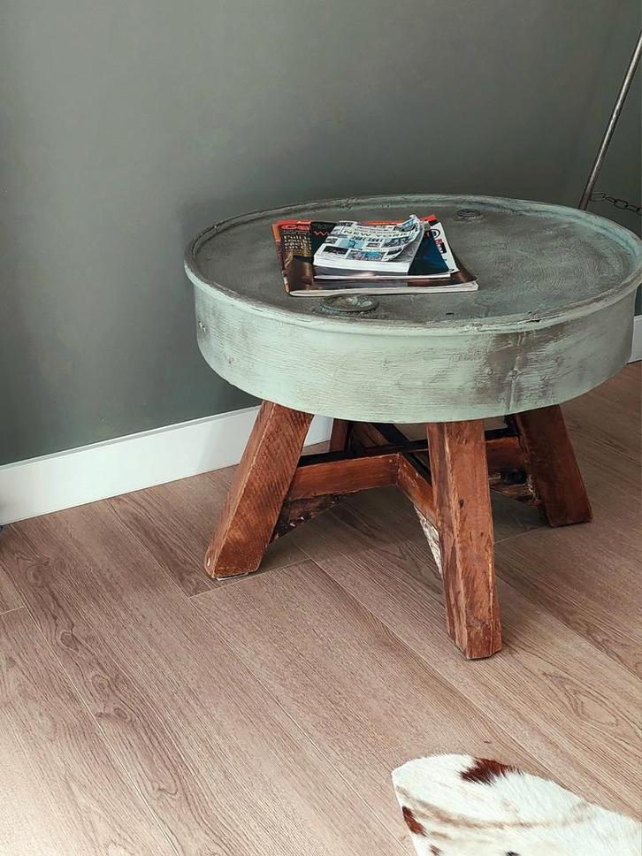 Bijzettafel recycle hout & olievat, Maison & Meubles, Tables | Tables d'appoint, Bois, Enlèvement