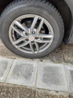 4 wielen kia 205 60 16 Tpms winter Vredestein, Ophalen, Gebruikt