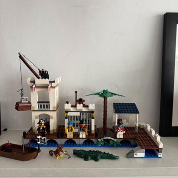 Lego pirates 6242 soldier's fort beschikbaar voor biedingen