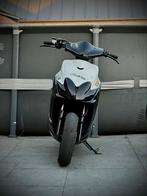 Yamaha jog r, Fietsen en Brommers, Scooters | Yamaha, Ophalen, Zo goed als nieuw