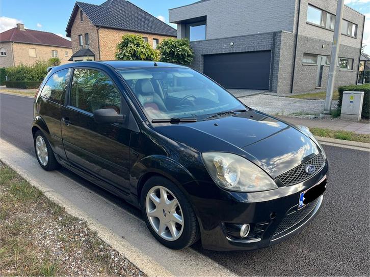 Ford Fiesta St Line 1.6 Tdci Gekeurd, Auto's, Ford, Particulier, Diesel, Handgeschakeld, Ophalen