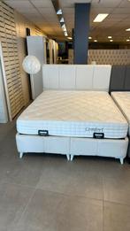 WIJ SLUİTEN €799 MET SPECİALE MATRAS, Ophalen, Nieuw, 200 cm, Crème