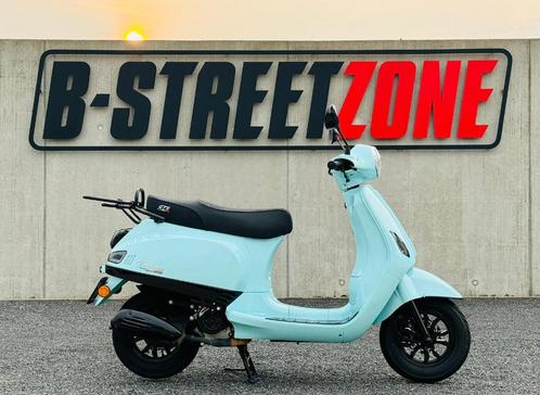 *UITVERKOOP!! DEMO!! GTS Toscana B-klasse, Vélos & Vélomoteurs, Scooters | Vespa, Comme neuf, Autres modèles, Classe B (45 km/h)