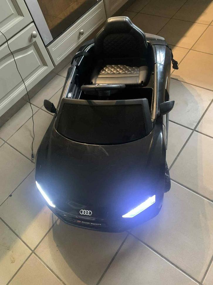 Electrische auto voor kinderen, Kinderen en Baby's, Speelgoed | Buiten | Accuvoertuigen, Gebruikt, Ophalen