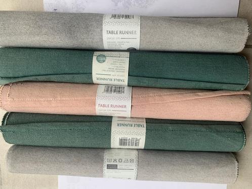 5 chemins de table pastels 35x130., Huis en Inrichting, Tafelkleden, Nieuw, Rechthoek, Binnen, Ophalen of Verzenden