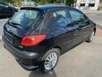 Peugeot 206 3DEURS (bj 2006), Auto's, Voorwielaandrijving, Stof, 4 cilinders, Zwart
