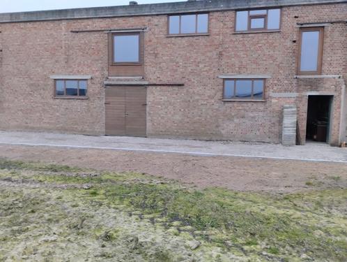 Ardooie, Te Huur: vlot bereikbaar magazijn van 140 en 130 m², Zakelijke goederen, Overige Zakelijke goederen, Ophalen of Verzenden