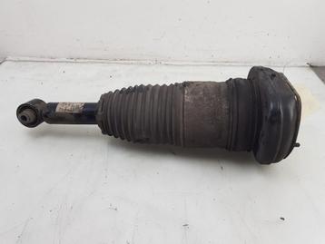 SCHOKBREKER LINKS ACHTER BMW 5 serie Touring (G31) beschikbaar voor biedingen