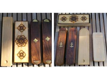 9 zeer Kunstige houten penseel-pennendozen beschikbaar voor biedingen