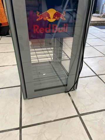 Redbull frigo beschikbaar voor biedingen
