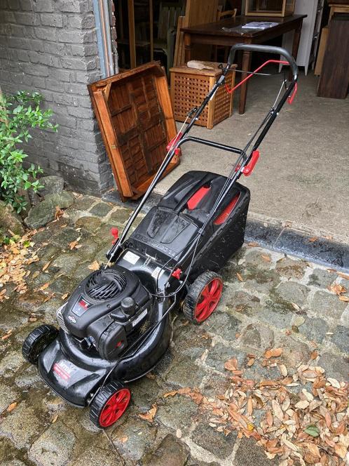 Grasmaaier MTD/ Briggs & Stratton 450E benzinemotor 125cc, Tuin en Terras, Grasmaaiers, Zo goed als nieuw, Benzine-grasmaaier