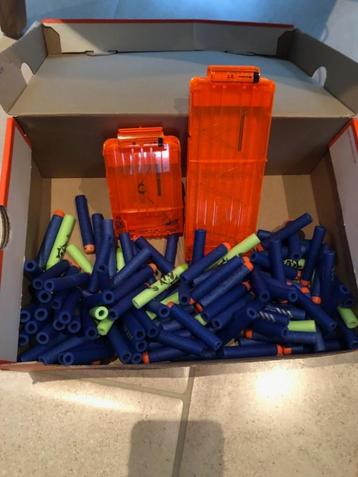 Nerf kogels en magazijnen disponible aux enchères