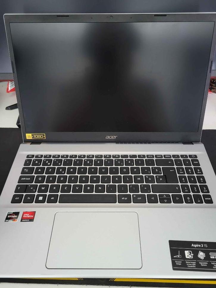 Laptop Aspire 3 + Oplader, Computers en Software, Windows Laptops, Zo goed als nieuw, 15 inch, SSD, Onbekend, 16 GB, Azerty, Ophalen
