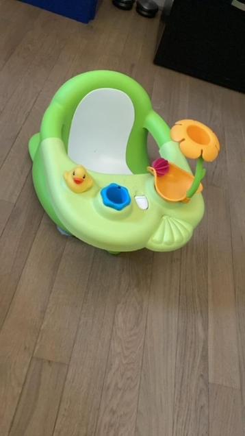 Badzitje beschikbaar voor biedingen