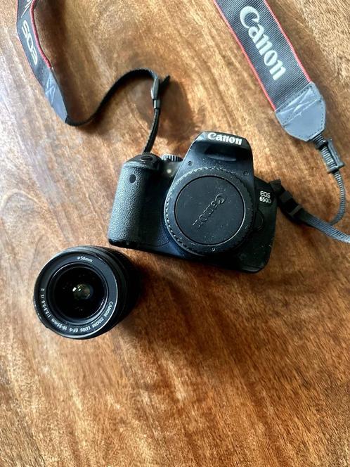 CANON EOS 650D et son Zoom EF-S 18-55mm, Audio, Tv en Foto, Fotocamera's Digitaal, Gebruikt, Spiegelreflex, Canon, Ophalen of Verzenden