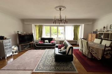 Appartement à vendre à Schaerbeek, 3 chambres beschikbaar voor biedingen