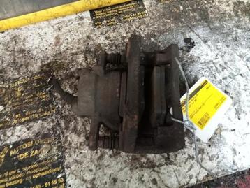 Remklauw (Tang) rechts-voor van een Renault Clio beschikbaar voor biedingen