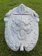 Gietijzeren kolenbak, Ophalen