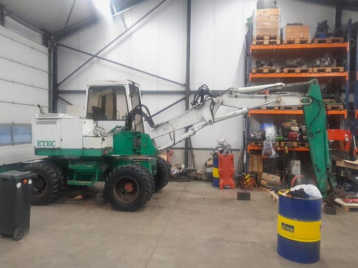 ETEC 808 9TONNER MOBIELEKRAAN -HITACHI-CAT -VOLVO-LIEBHER, Zakelijke goederen, Machines en Bouw | Kranen en Graafmachines, Kraan