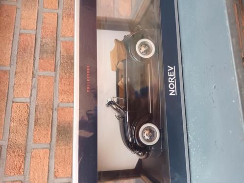Vw 1303s cabriolet, schaal 1.18, norev, Hobby en Vrije tijd, Modelauto's | 1:18, Zo goed als nieuw, Norev, Ophalen of Verzenden