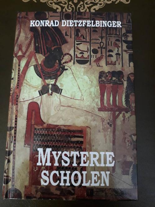 Mysteriescholen, Boeken, Godsdienst en Theologie, Zo goed als nieuw, Ophalen