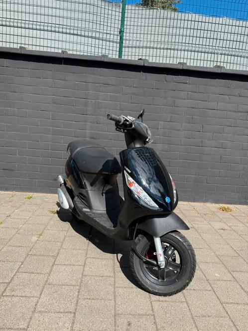 Piaggio zip 2t A, Fietsen en Brommers, Scooters | Piaggio, Nieuw, Zip, Klasse A (25 km/u), Benzine, Ophalen