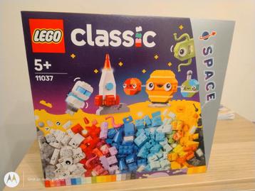 Lego Classic 11037 Creative Space Planets, Kinderen en Baby's, Speelgoed | Duplo en Lego, Ophalen of Verzenden, Nieuw, Complete set