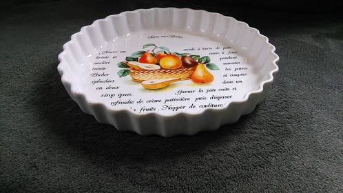 Vintage ovenschaal porselein quiche Revol France Ø 31cm, Huis en Inrichting, Keuken | Servies, Zo goed als nieuw, Porselein, Ophalen of Verzenden