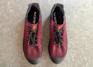 DMT GK1 Gravel schoenen met veters - 42 - Bordeaux/Zwart beschikbaar voor biedingen