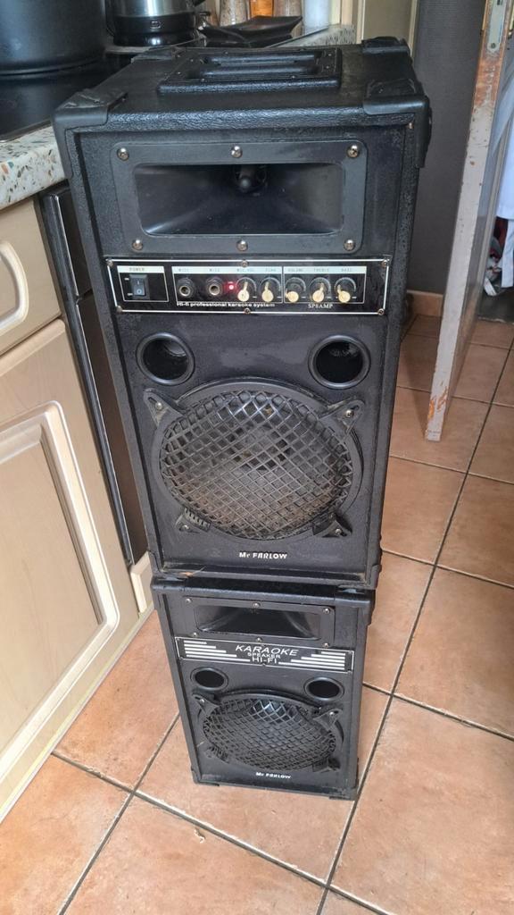 2 enceintes MC farlow start 400w, Audio, Tv en Foto, Karaoke-apparatuur, Zo goed als nieuw, Ophalen of Verzenden