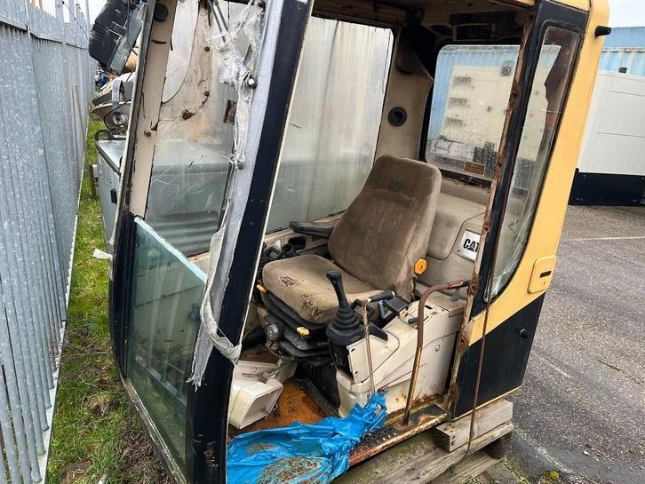 Cat 315 320 325 330 cabin, Auto-onderdelen, Interieur en Bekleding, Gebruikt
